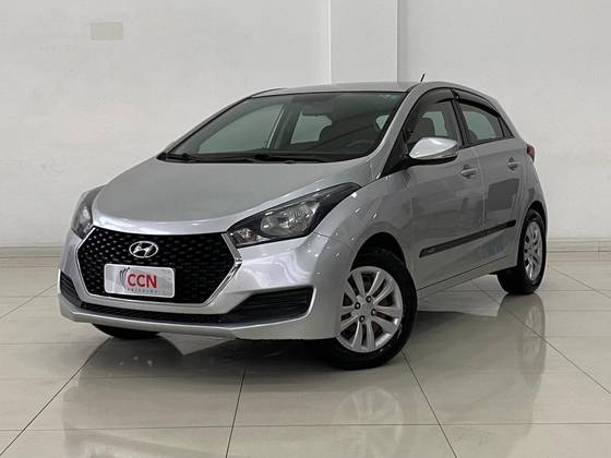HYUNDAI HB20 1.6 COMFORT PLUS 16V FLEX 4P AUTOMÁTICO HYUNDAI HB20 1.6 COMFORT PLUS 16V FLEX 4P AUTOMÁTICO
